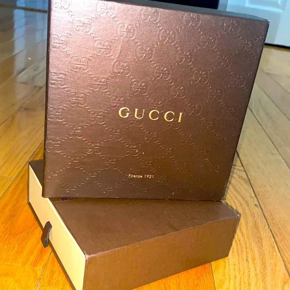 Official Gucci Belt Ordered offline from Gucci.com 7 years ago - Picture 1 of 6